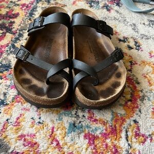 Women’s Mayari Black Birkenstocks